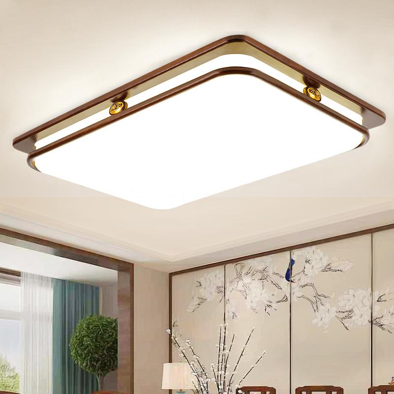 新中式吸頂燈 實(shí)木客廳燈具的簡(jiǎn)約現(xiàn)代與中式風(fēng)韻